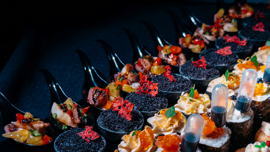 Iš ko susideda „tikras“ skonis vieno kąsnio užkandžiuose?