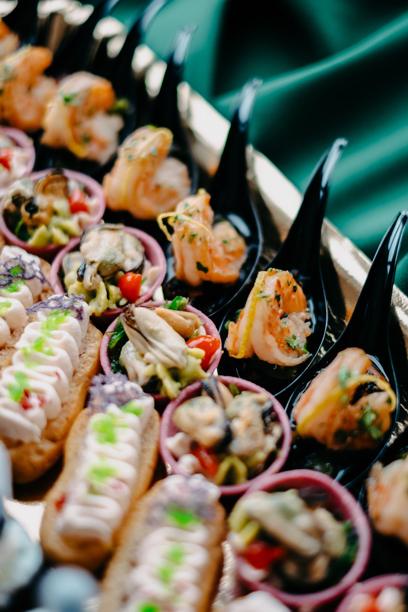 Vieno kąsnio užkandžių rinkinys Kūčioms-Kalėdoms / 70 vnt.