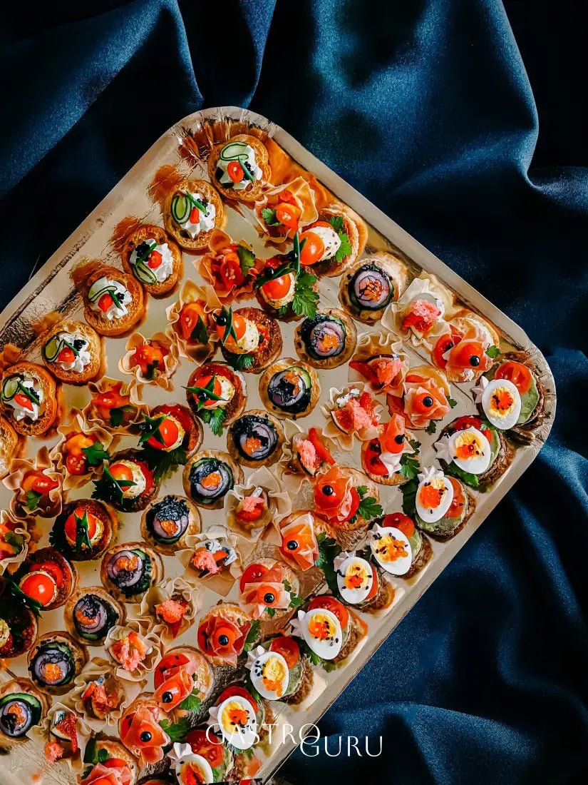 Prabangus vieno kasnio uzkandziu rinkinys