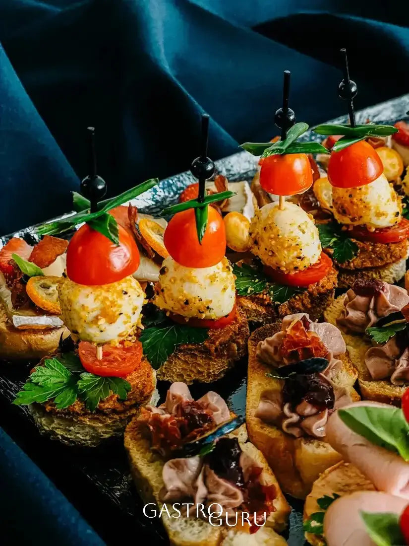 Vieno kąsnio užkandžių ir sumuštinukų rinkinys Vilniuje Rinkinys nr. 2