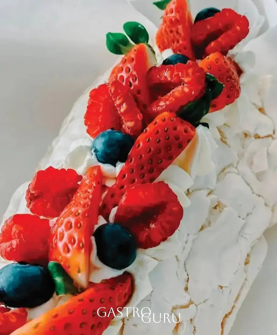 Morenginis vyniotinis su traškia plutele, desertas